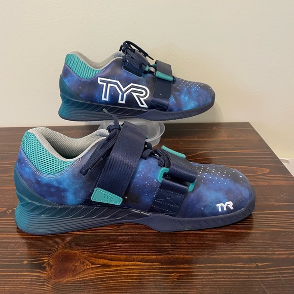 TYR L-1 Lifter Shoes Mens Size 8 Womens 9.5 Retired Color Blue Cosmic Navy - Picture 4 of 16